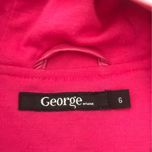 Adorable pink butterfly George girls vinyl rain jacket - Picture 3 of 5